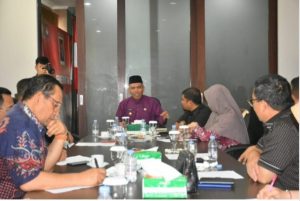 Pj Bupati Kampar Sharing dengan Komisi V DPRD Riau Tingkatkan Mutu Pendidikan dan Layanan Kesehatan.