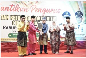 Bupati Rohil Hadiri Pelantikan Pengurus IKA-ROHIL Kabupaten Bengkalis Periode 2022-2027.