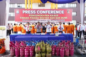 Ringkus Komplotan Pengoplos LPG Subsidi, Kabid Humas Polda Riau : Perbuatan Mereka Sangat Merugikan Masyarakat Luas.