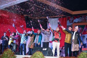 Bupati Inhil HM.Wardan Membuka Secara Resmi Pesta Ragam Budaya Nusantara Dalam Rangka HUT TNI Ke-77 Tahun 2022