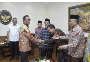Perjuangkan Mahmud Marzuki, Menko Polhukam RI Mahfud MD Apresiasi Pj Bupati Kampar dan TP2GD Kampar dan Riau