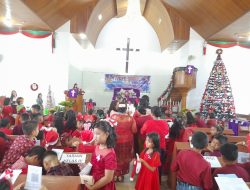 Kebersamaan Indah dalam Perayaan Natal Gabungan SD 47 dan 61 di Gereja GKP Air Kulim