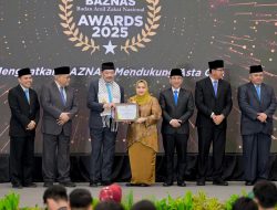 Bupati Bengkalis Kasmarni Raih BAZNAS Award 2025 untuk Kedua Kalinya, Bukti Komitmen Pengelolaan Zakat di Daerah